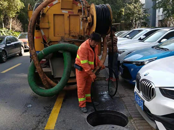 富川排污管道清淤